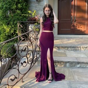 Clarisse Two-Piece Prom Dress #3761 in Bordeaux Size 00
